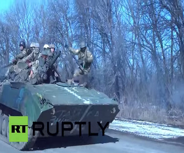 Армия Украины в спешке уходит из Дебальцево