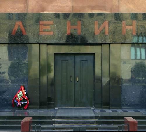 Тело Ленина. Немного жести (11 фотографий)