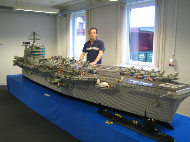 USS Lego