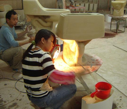 Как в Китае делают унитазы (47 фото)