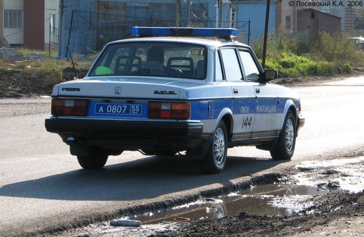 Volvo 260 милиция