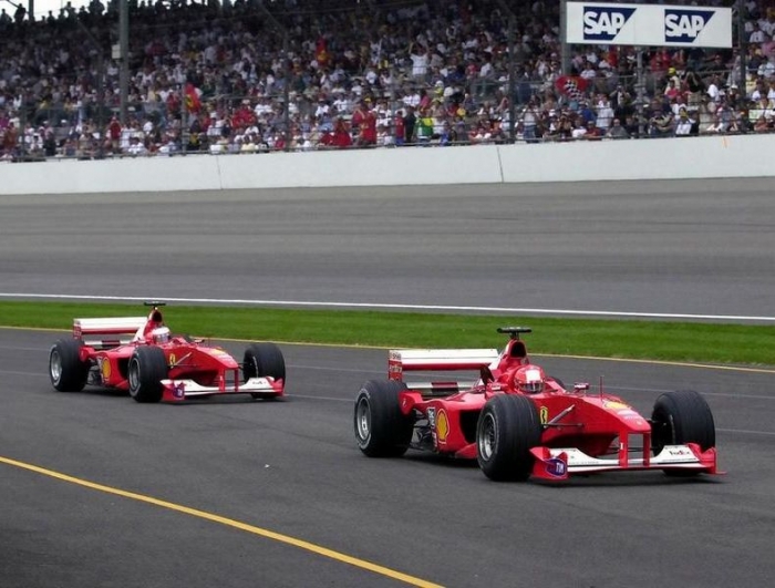 Ferrari - это легенда (16 фото)