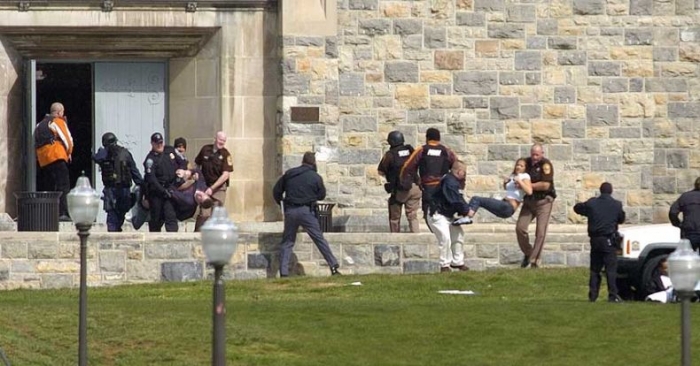 Расстрел студентов в кампусе Вирджинского политехнического института (17 фото)