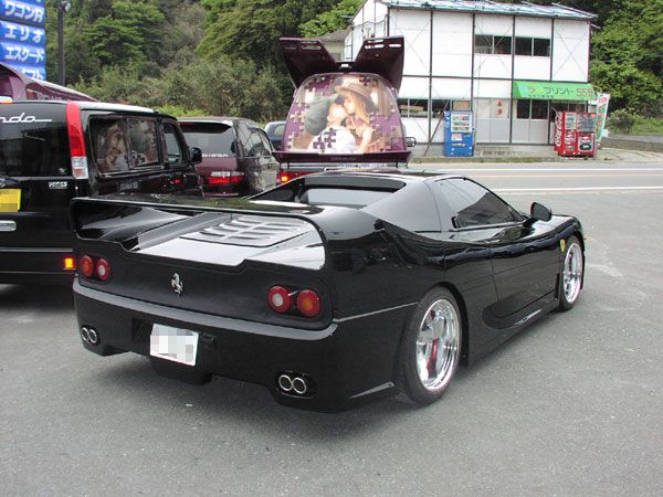 Автокреатив или как из Accura сделать Ferrari (114 фото)