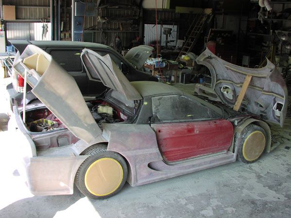 Автокреатив или как из Accura сделать Ferrari (114 фото)