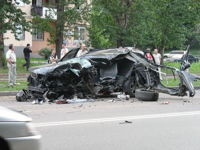 Авария BMW X5 (5 фото)