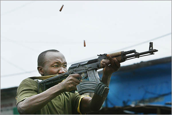 Война в Либерии (31 фото)
