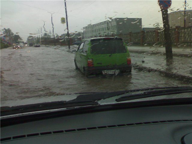Казань затопило (17 фото)