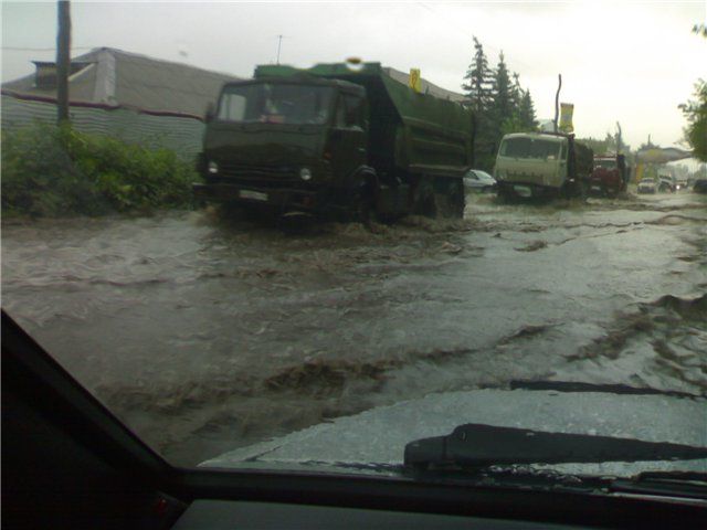 Казань затопило (17 фото)