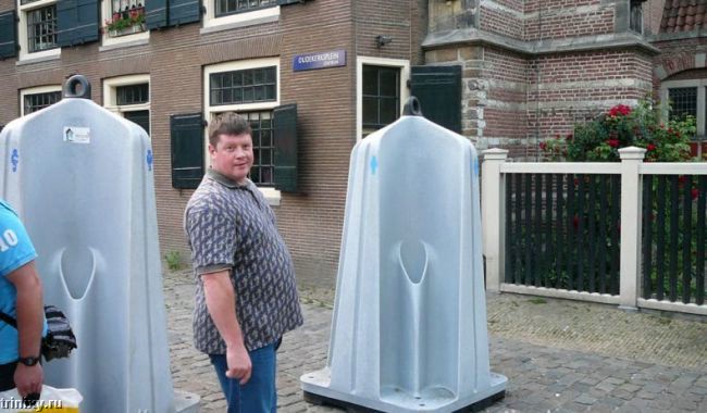 Общественные туалеты в Амстердаме (5 фото)
