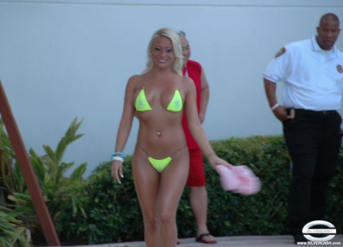 Конкурс Silvercash Bikini Contest 2007 (63 фото)