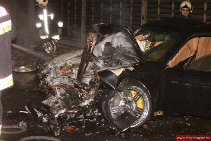 Жуткая авария суперкаров Lamborgini и Porsche (20 фото)
