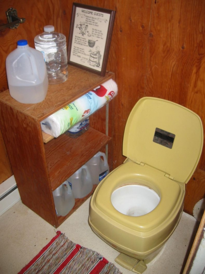 Лучший деревянный туалет в мире (6 фото)