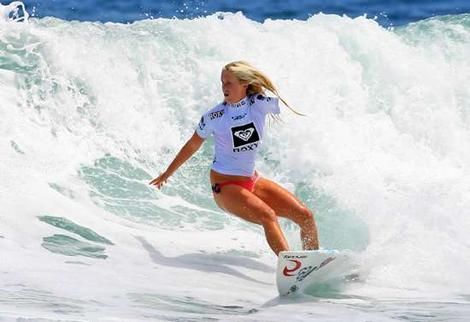 Удивительная серфингистка Bethany Hamilton (27 фото)