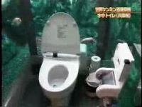 Японцы чудят. Туалет в  аквариуме (3.7 мб)