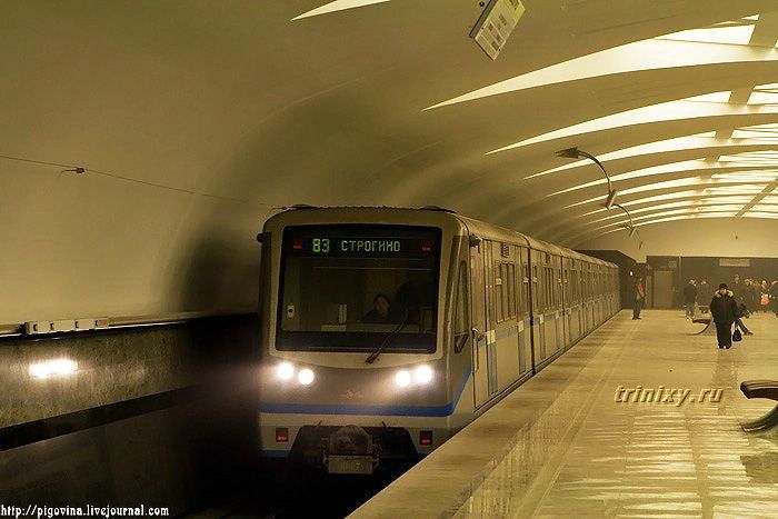 Москва станция метро строгино