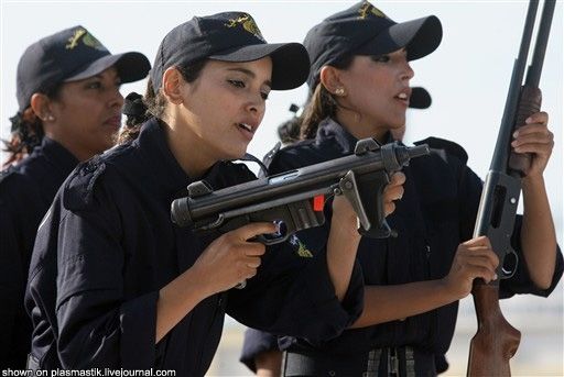 Девушки из армий разных стран мира (37 фото)