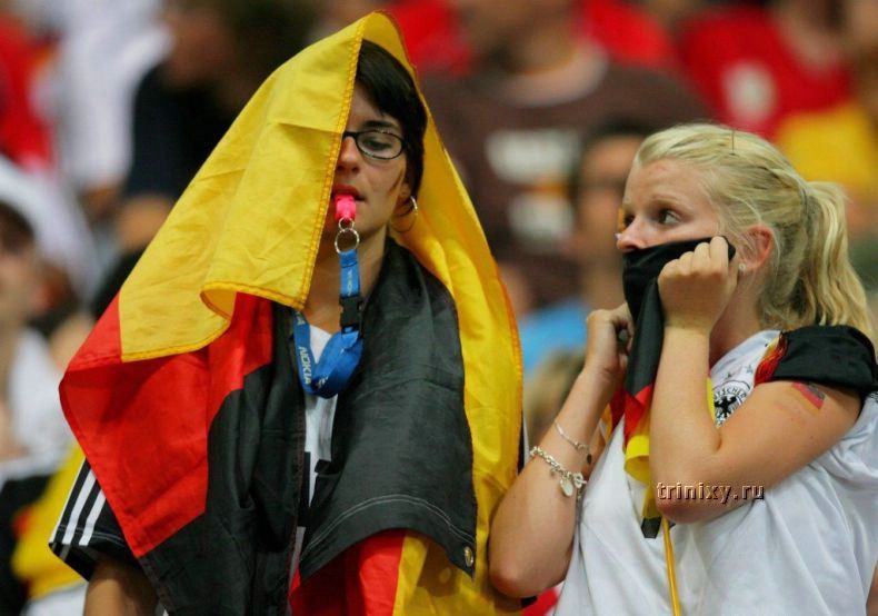 Эмоции болельщиц немецкой сборной (21 фото)