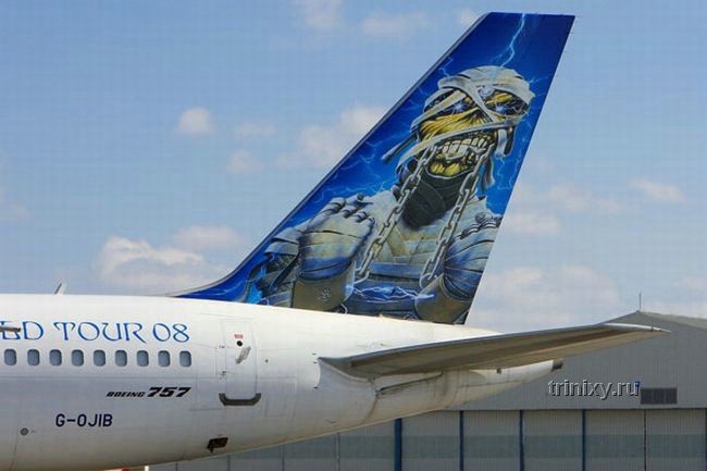 Самолет группы Iron Maiden (5 фото)