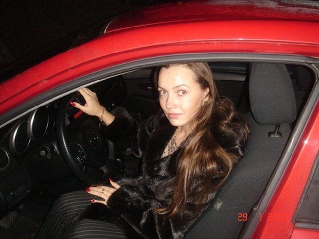 Российские автомобилистки - участницы конкурса "Мисс авто.ру" (170 фото, разбито на 2 страницы)