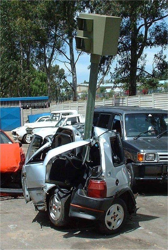Большая подборка автомобильных происшествий (104 фото)
