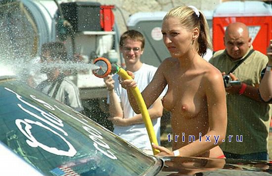 Как девушки машину мыли (27 фото) НЮ
