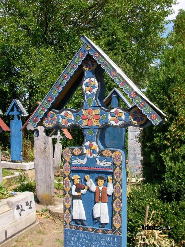 Надгробия в Румынии (26 фото)