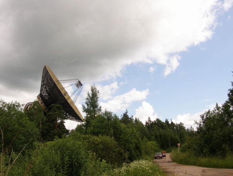 Гигантский радиотелескоп недалеко от Москвы (15 фото)
