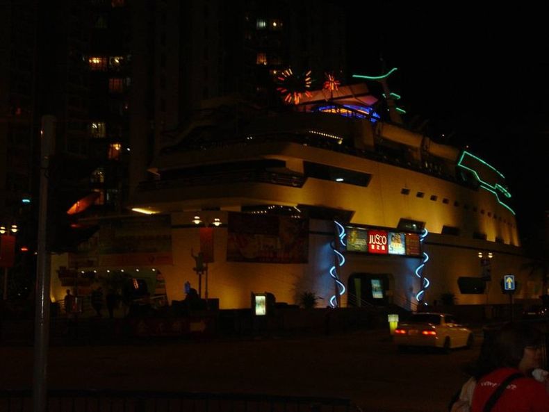 Ресторанная гигантомания в Китае (14 фото)