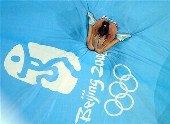 Очередной мировой рекорд Елены Исинбаевой (7 фото + видео)