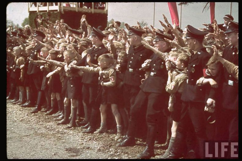 Фотографии нацисткой Германии (100 фото)