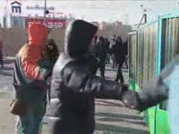 Разгон хоровода-митинга во Владивостоке (5.0 мб)