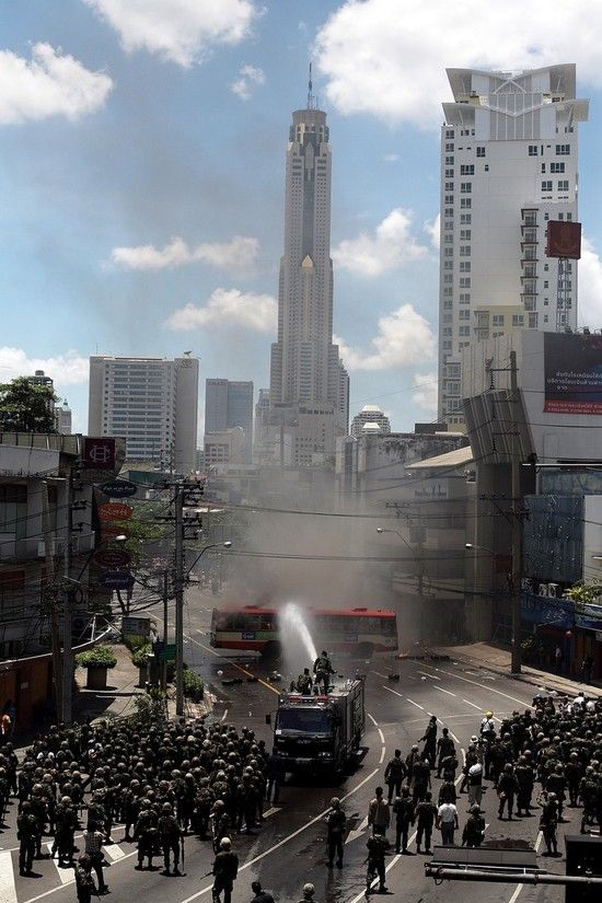Беспорядки в Таиланде (22 фото)