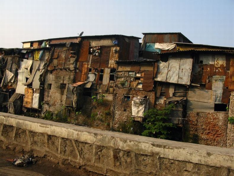 Трущобы Бомбея (44 фото)