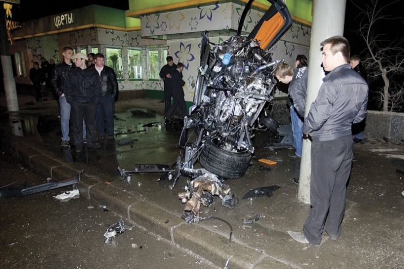 В Москве разбили очередное Lamborghini. Во время секса? (27 фото)