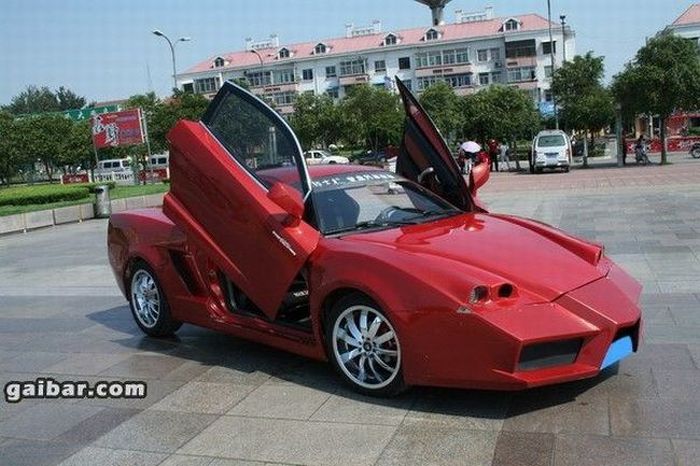 Китайский Ferrari (10 фото)
