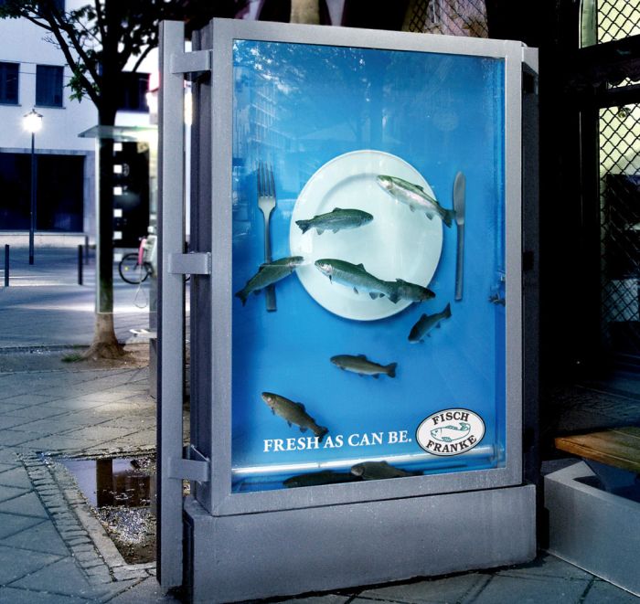 Классная реклама рыбного ресторана (4 фото)