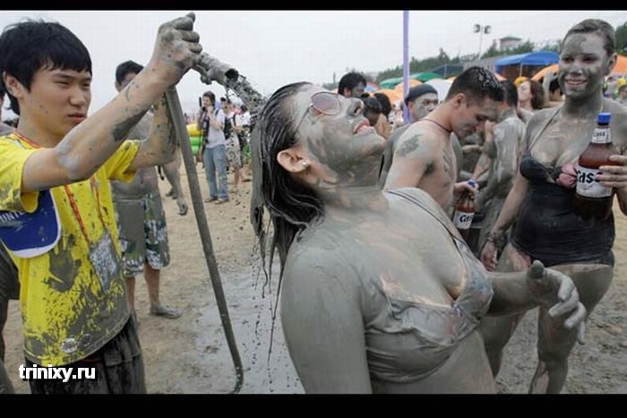 Фестиваль грязи в Южной Корее (22 фото)