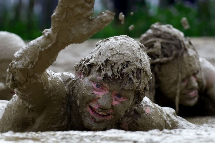 Фестиваль в грязи (16 фото)