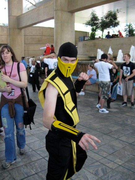 Фанаты Mortal Kombat (11 фото)