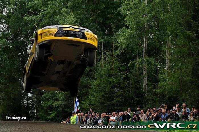 Мега-прыжок во время Neste Rally Finland (15 фото)