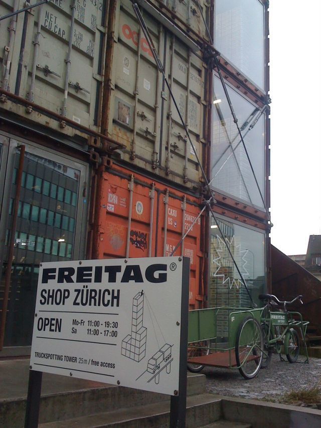 Магазин Freitag в Цюрихе (23 фото)