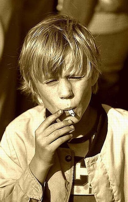 Курящие дети (45 фото)