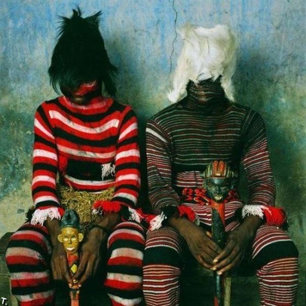 Ритуальные костюмы Западной Африке (24 фото)