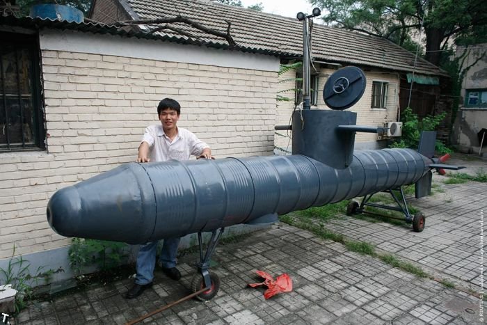 Самодельная подводная лодка (4 фото)