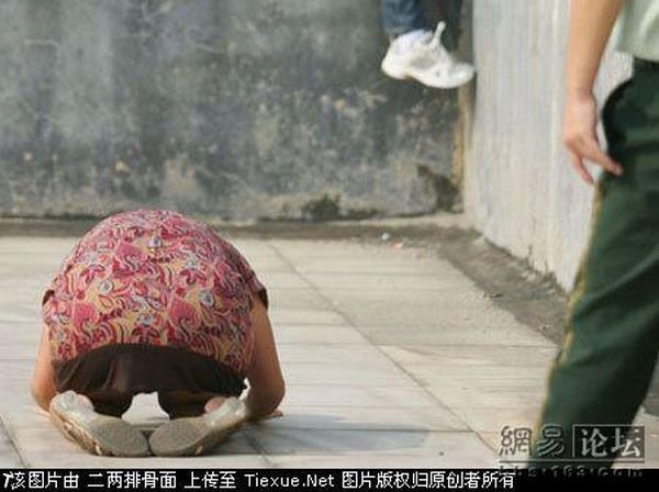 Драма в Китае (9 фото)