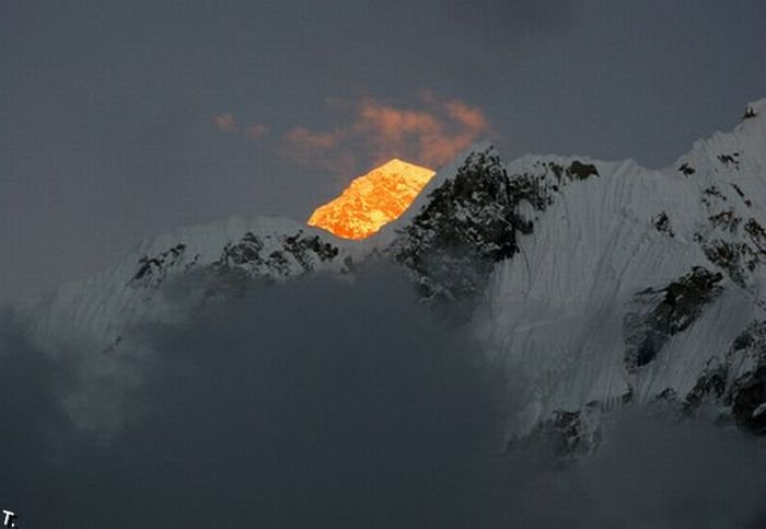 Красивые фотографии с Эвереста (7 фото)