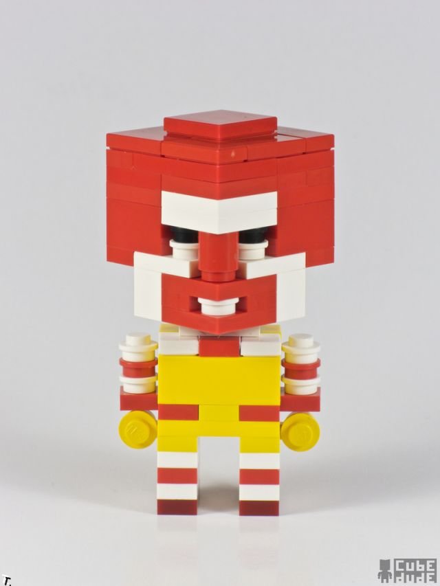 Герои кинофильмов сделанные из Lego (12 фото)