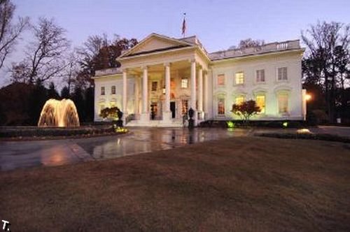 Белый дом продается (18 фото)