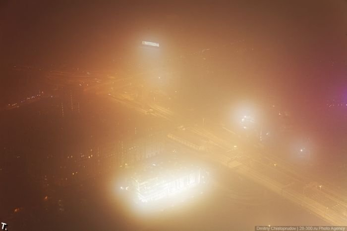 "Москва-Сити" в облаках (23 фото)